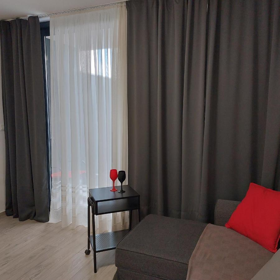 Apartments Sindy And Mendy With Parking Space In The Garage Dubrovnik Exterior foto